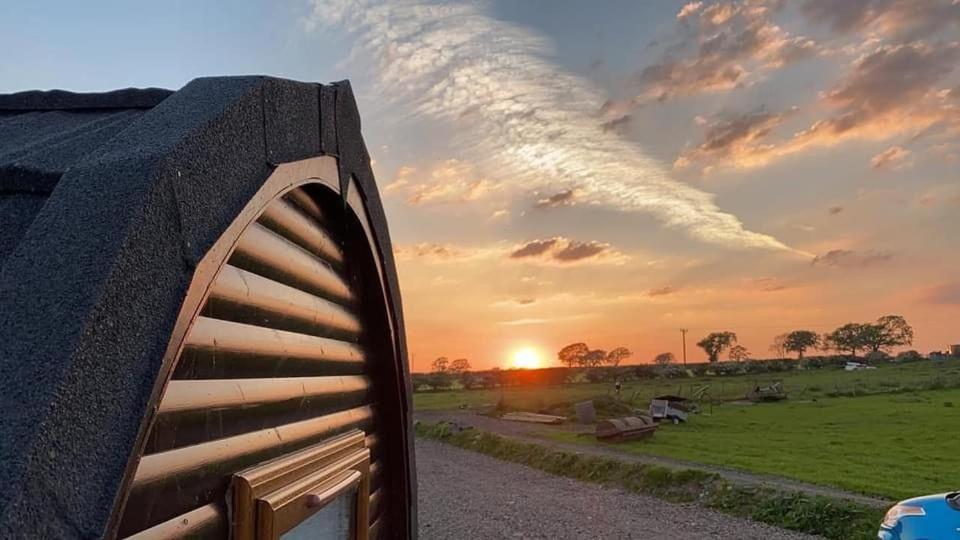 Unit 4 - Skiddaw View Camping Pod Карлайл Экстерьер фото